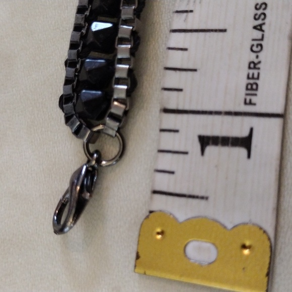 Beautiful wrap style chain and beads band watch. - Picture 4 of 7